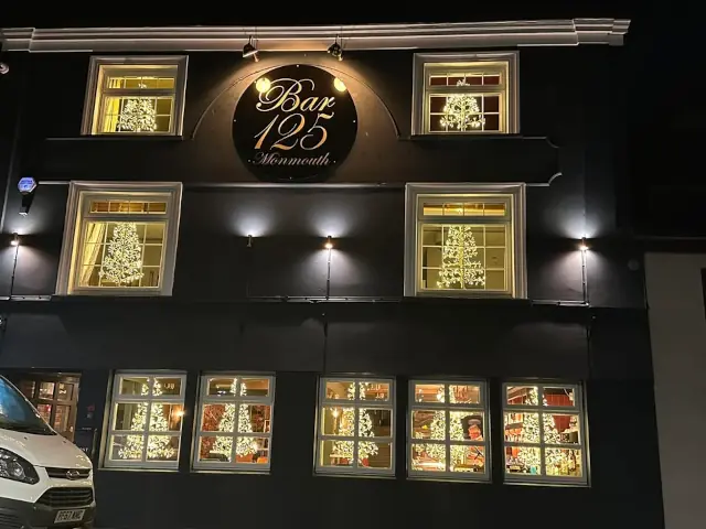 bar 125
